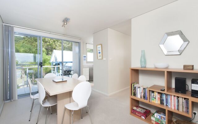 Bayview Apartments, Unit 12/42 Stockton Street