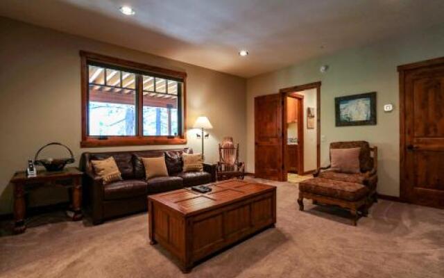 Gray Stone 2088 Holiday home