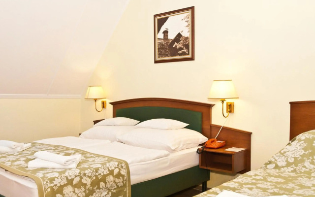 Klastrom Hotel