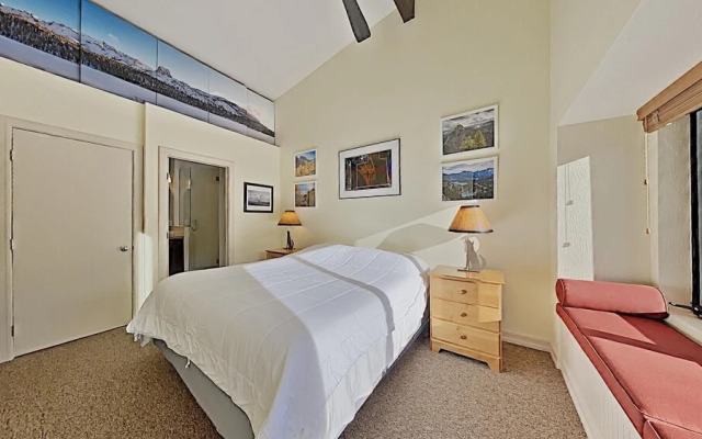 Family Friendly Summer Fun On the Mountain! Beautiful Condo With Exceptional Views by RedAwning