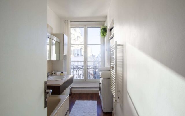 Super Cozy Home For Up To 4 Guests In Les Halles