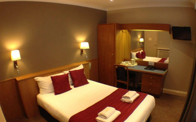 Columbus Hotel