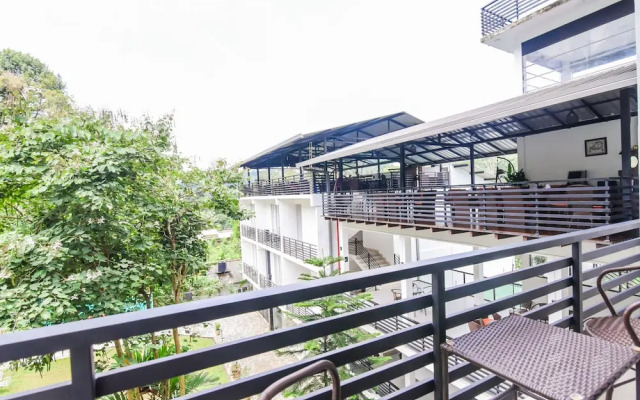 Capital O 404 Lagone Resort