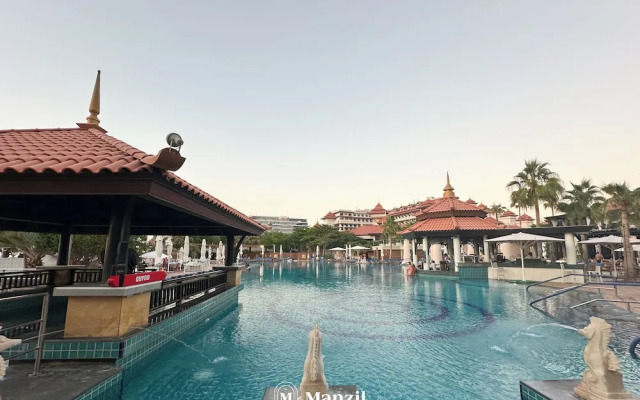 Manzil - 1BR in Palm with Sea View