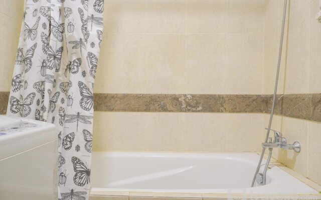 Comfort And Simply Look 1Br At Bellezza Apartment