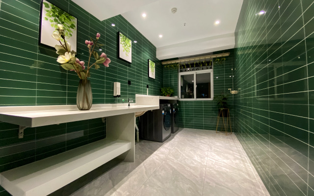 GreenTree Inn Express Hotel((Hebi East Station Store)