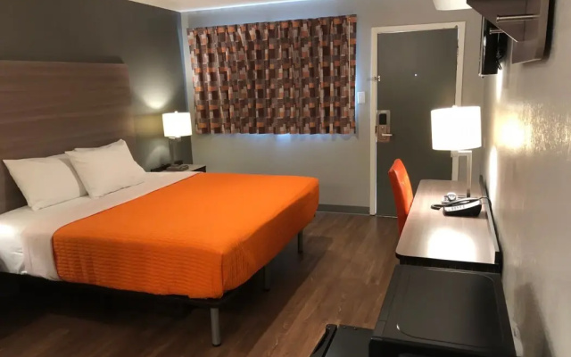 Economy Inn