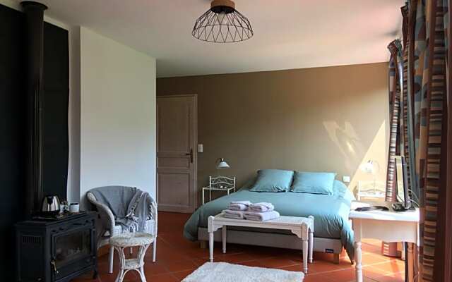 Gîte & Chambres dhôtes Mas La Tardosse