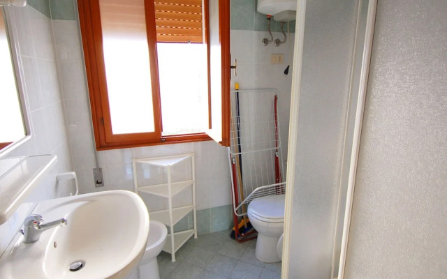 Sun Drenched Seaside Holiday Home near Venice