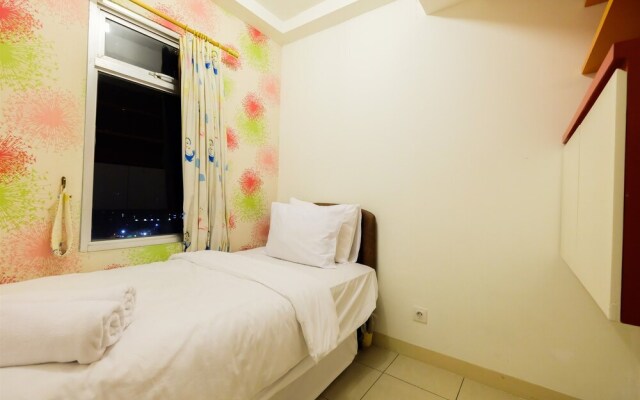 Clean 2BR Green Bay Apartment near Baywalk Mall Pluit