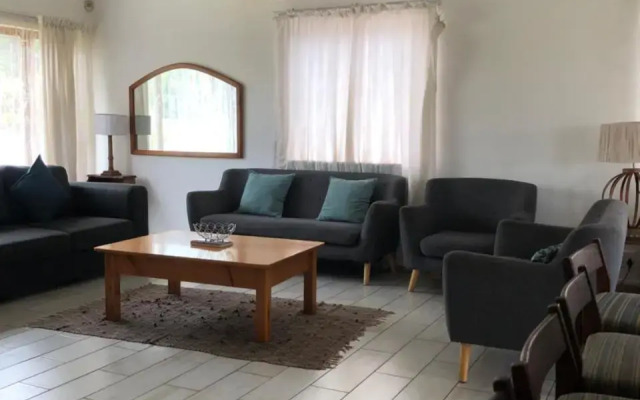 Danville Forest Guest House & Apartments