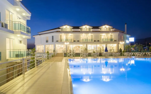 Larina Ninova Thermal Spa & Hotel