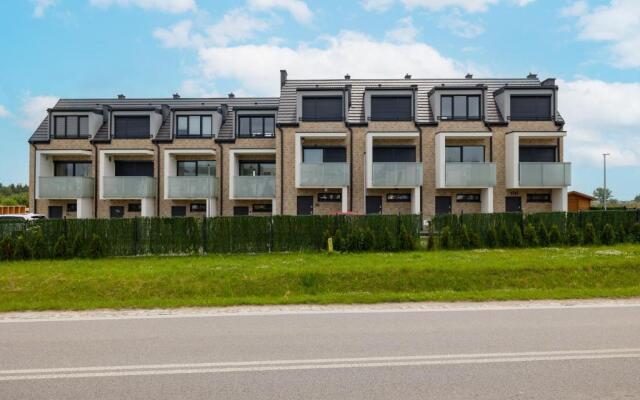 Spacious&Modern Kamienska Apartment by Renters