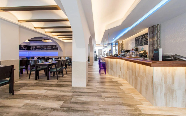 Hostal Tarba