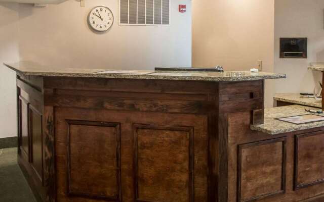 Quality Inn & Suites Loves Park near Rockford