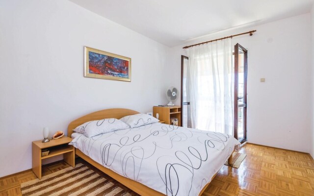 Beautiful Home in Jadranovo With Wifi and 2 Bedrooms