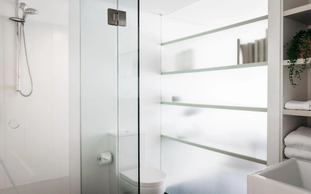 Ovolo Nishi