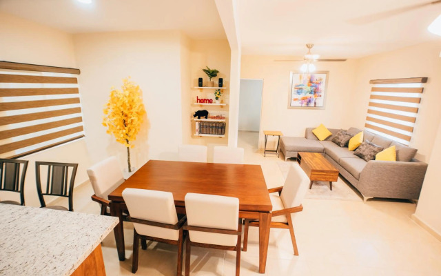 Incredible 3 Bedroom Apartment