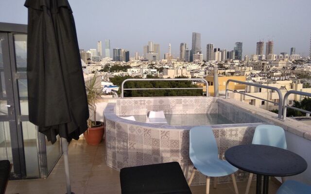 TLV Suites Triplex Penthouse With pool