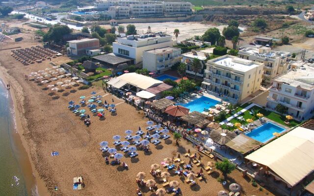 Tropicana Beach Hotel