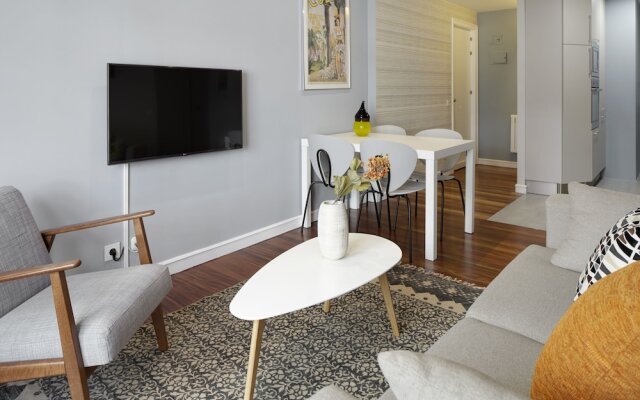 Be Bop Apartment by FeelFree Rentals