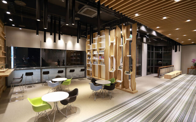 Jiuwu Hotel