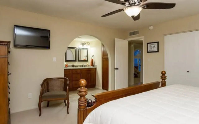 Thunderbird By Signature Vacation Rentals