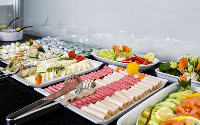 Perla Arya Hotel