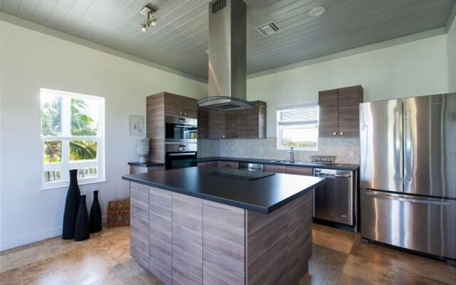 Windchat by Eleuthera Vacation Rentals