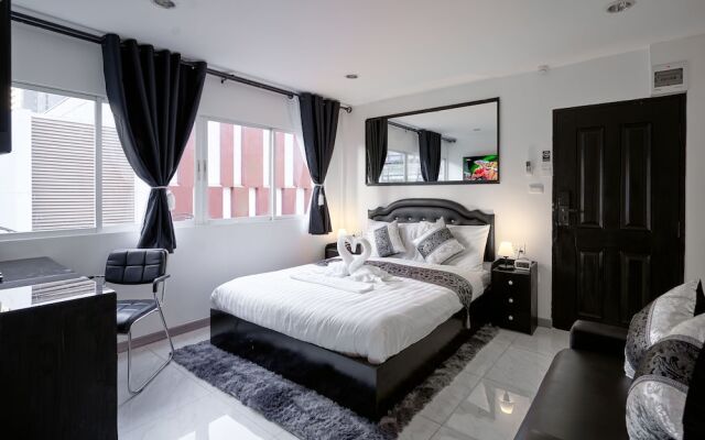 Thonglor Suites Hotel