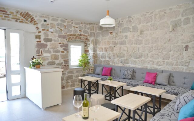 Hostel Pupa
