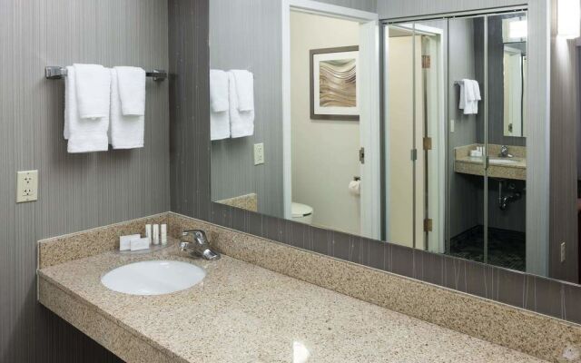 Courtyard Wichita East