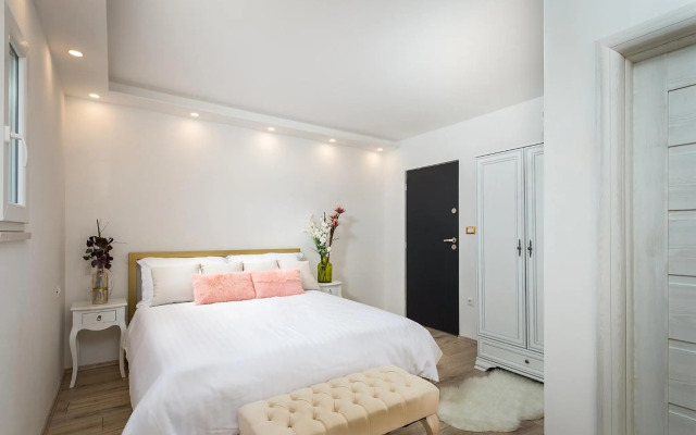 Apartments Mediteraneo