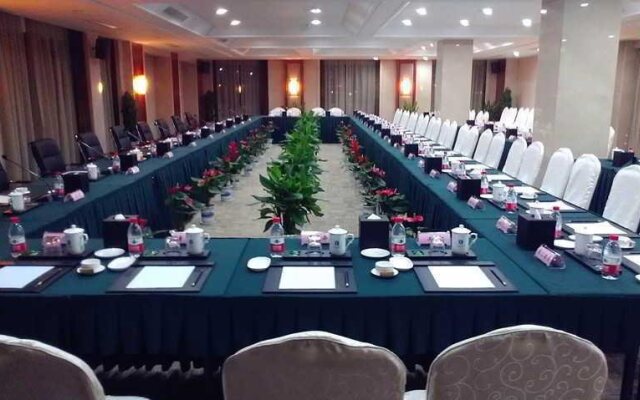 Huagang Hotel