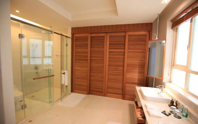 Sanya Bay Ocean Sonic Resort