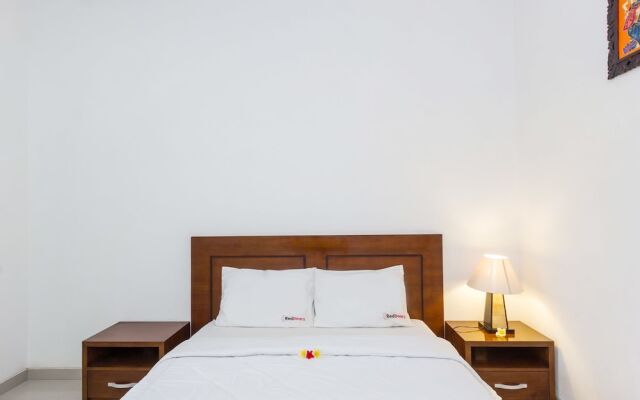 RedDoorz @ Kingkong Lane Kuta