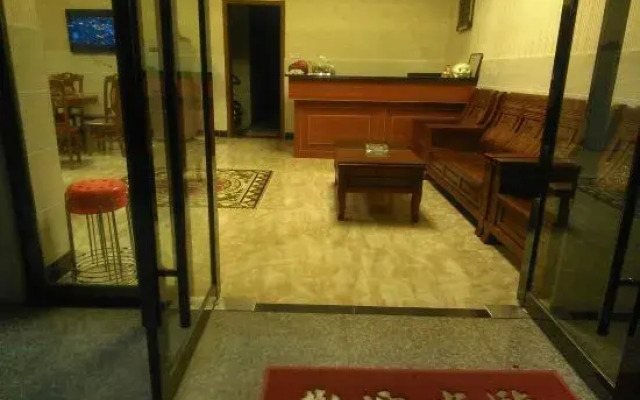 Lizhen Hotel, Lixian County