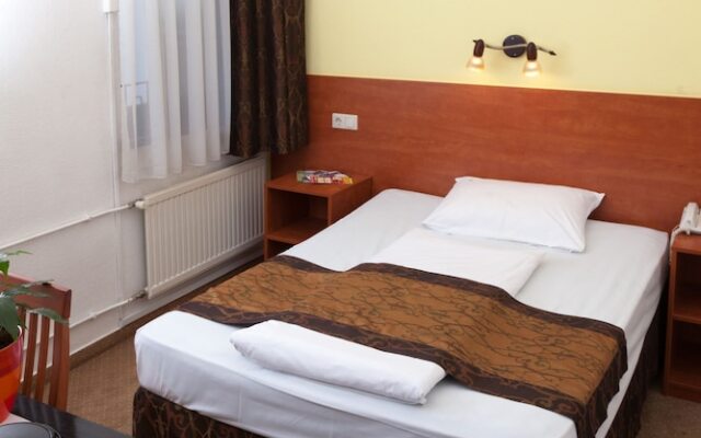 Equity Point Budapest - Hostel