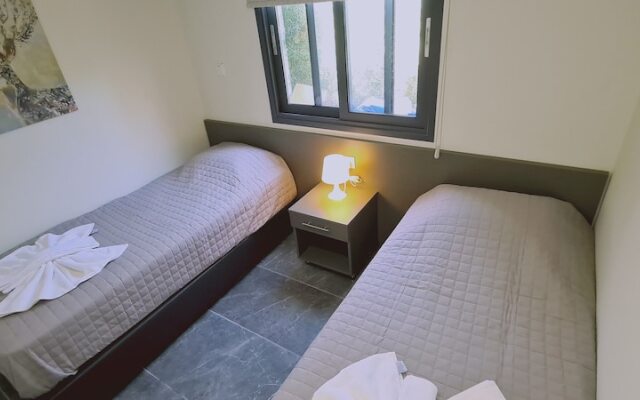 Nissi Twins Apartments by STAY BnB