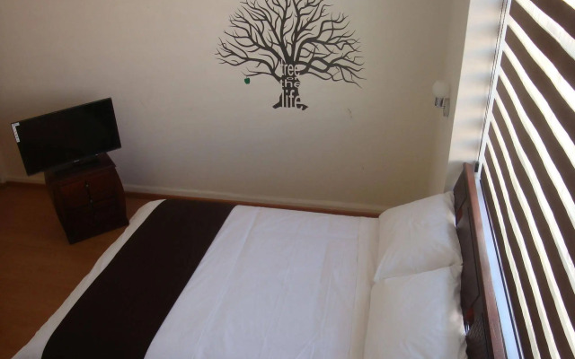 Hostal Urban Inn - Hostel