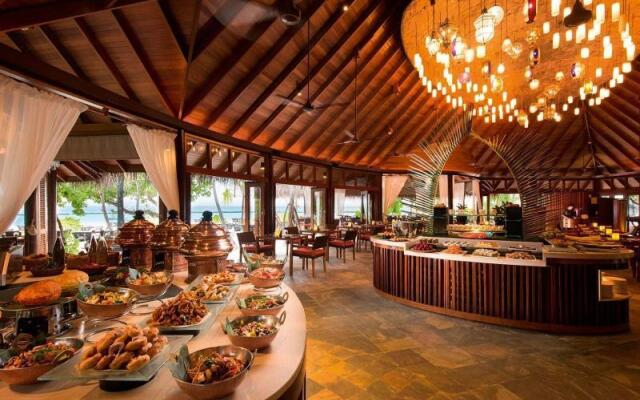 The Trinity Resort - Oasis