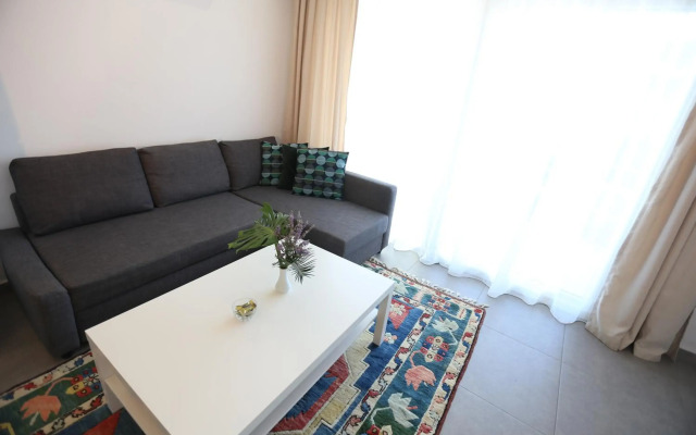 Truemar Hotels & Suites
