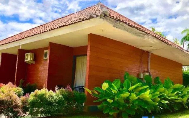 Hotel Tirto Arum