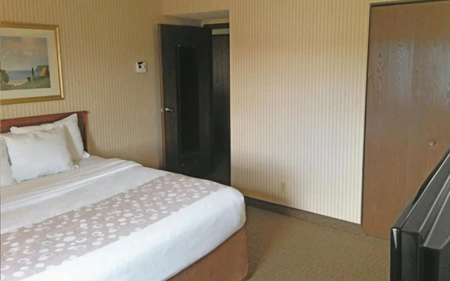 La Quinta Inn Detroit Southgate 1024