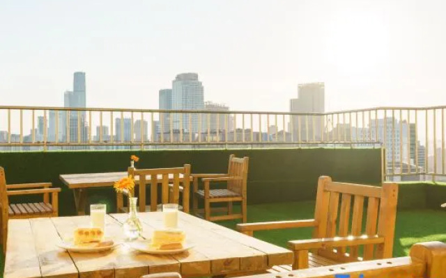 Jingyue ·Sky City Hotel