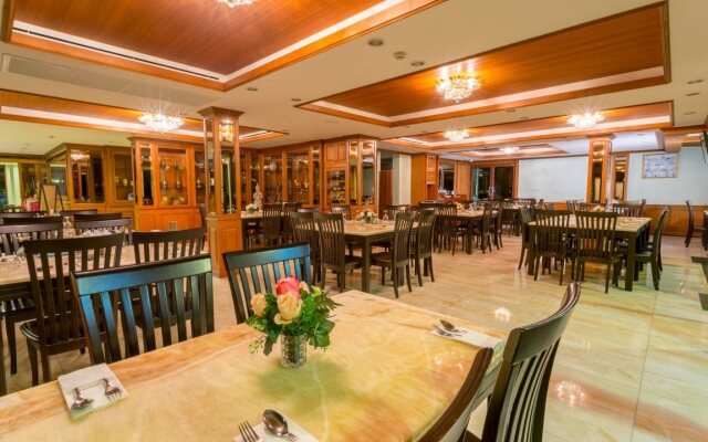RK Riverside Resort & Spa