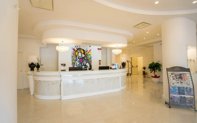 PM Hotel