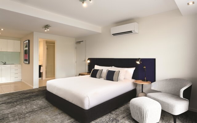 Brady Apartment Hotel Flinders Street