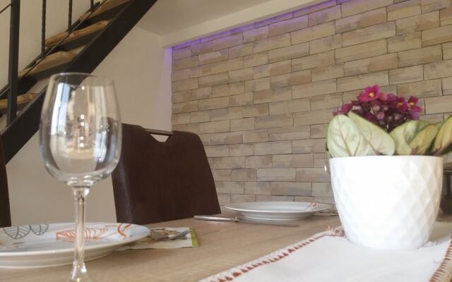 Apartments and Rooms Viskic