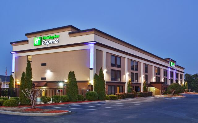 Holiday Inn Express Peachtree Corners - Norcross, an IHG Hotel